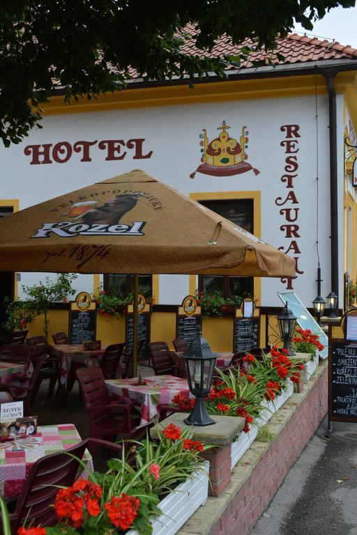 Hotel Koruna Karlstejn Ngoại thất bức ảnh